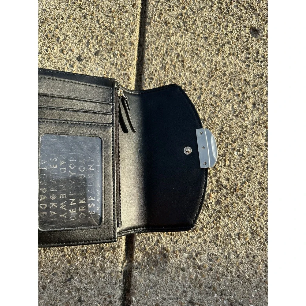 Kate Spade New York‎ Medium Compact Bifold Wallet Black